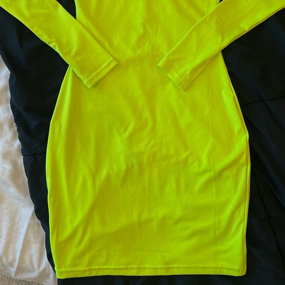 NEON DRESS - Picture 3 of 10